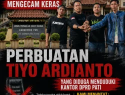 Haji Boim Ketua Lindu Aji Kabupaten Pati Bersama Ikatan Keluarga Demang Wotan Sukolilo Pati Kecam Keras Perbuatan Tiyo Ardianto Atas Dugaan Pendudukan Kantor DPRD Pati.